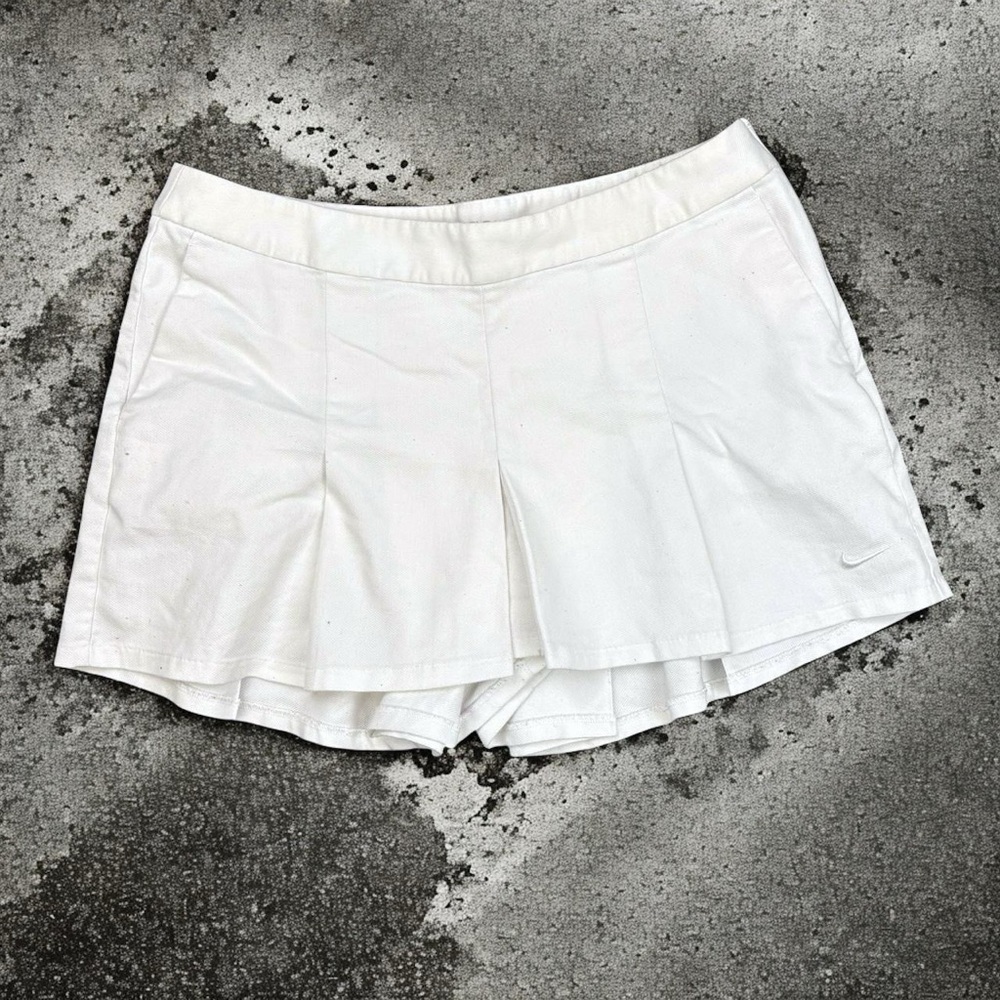 Nike Golf Women's White Skorts